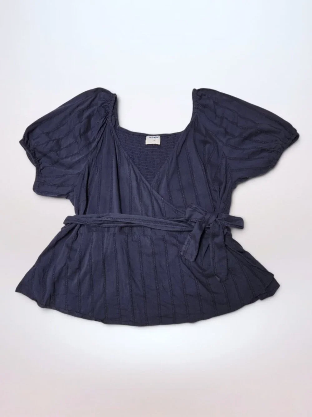 Old Navy Navy Blue Puff-Sleeve Smocked Dobby-Stripe Wrap Blouse (Size 3X)